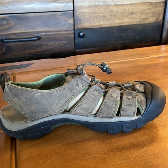 Keen Waterproof Sandals Size 12 main image 4